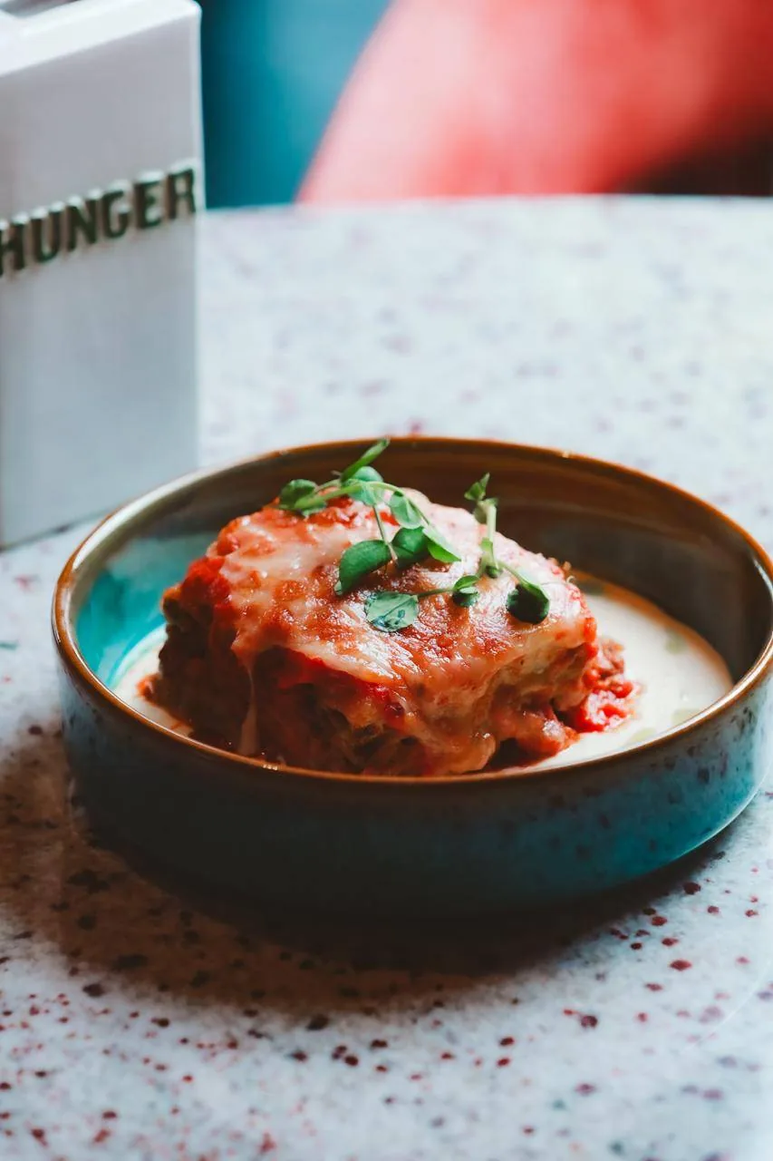 Lasagna bolognesa gratinada.